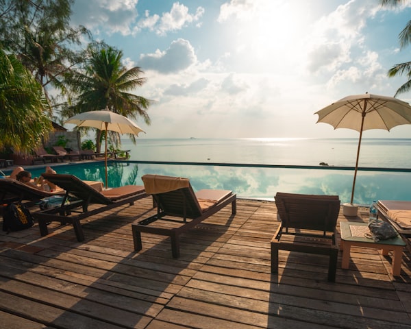 Hotels and Resorts Service Luxury hotel resort pool